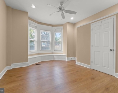 133 E Mt Airy Avenue - Photo Thumbnail 11