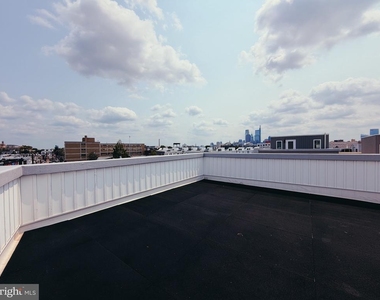 2720 W Thompson Street - Photo Thumbnail 14