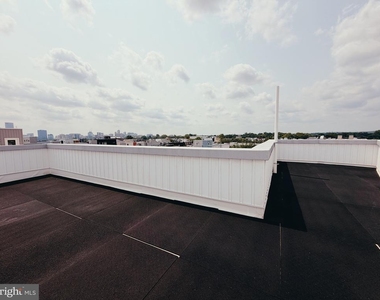 2720 W Thompson Street - Photo Thumbnail 15