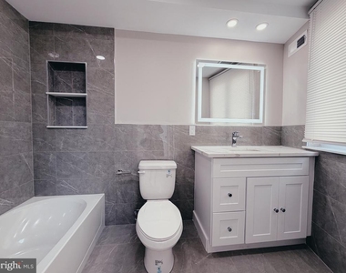 2720 W Thompson Street - Photo Thumbnail 10