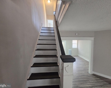 4829 N 10th Street - Photo Thumbnail 8