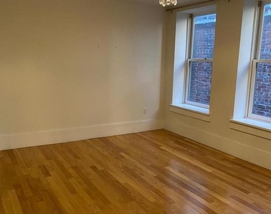 1615 Walnut Street - Photo Thumbnail 11