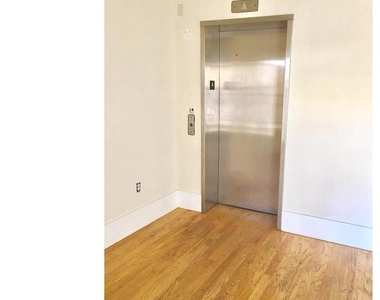 1615 Walnut Street - Photo Thumbnail 14