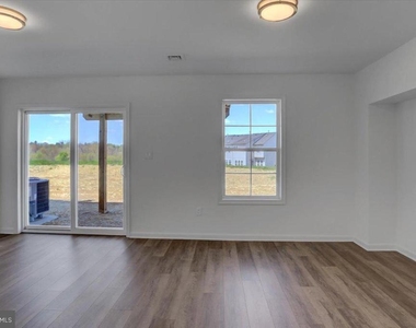 12437 Jackson Avenue - Photo Thumbnail 10