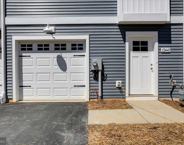 12437 Jackson Avenue - Photo Thumbnail 3