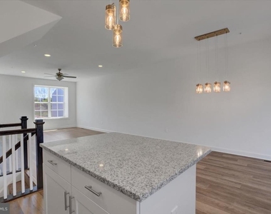12437 Jackson Avenue - Photo Thumbnail 18