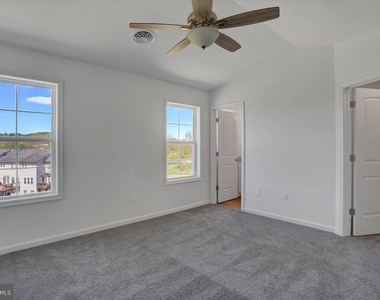 12437 Jackson Avenue - Photo Thumbnail 25