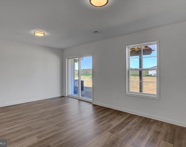 12437 Jackson Avenue - Photo Thumbnail 11