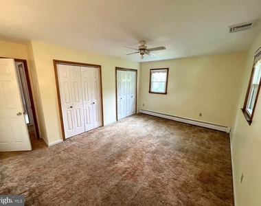 152 3rd Avenue - Photo Thumbnail 9