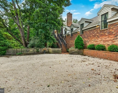 42 Kitty Lane - Photo Thumbnail 7