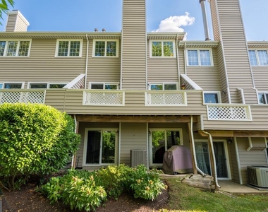 79 Andover Court - Photo Thumbnail 2
