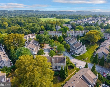 79 Andover Court - Photo Thumbnail 21