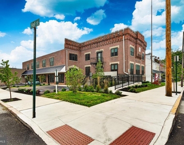 123 S Main Street - Photo Thumbnail 32