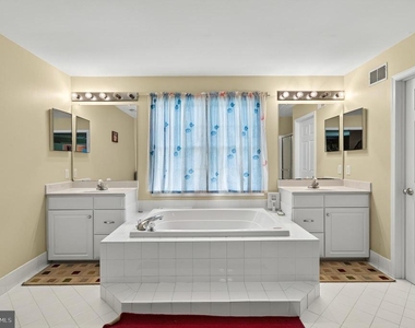 212 Prescott Drive - Photo Thumbnail 39