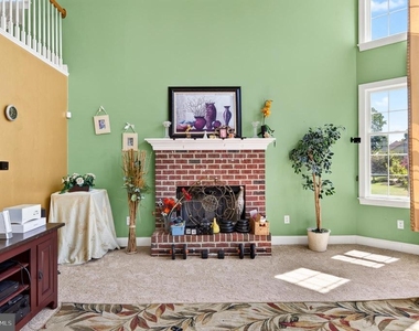 212 Prescott Drive - Photo Thumbnail 17