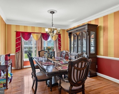 212 Prescott Drive - Photo Thumbnail 9