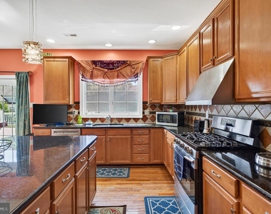 212 Prescott Drive - Photo Thumbnail 11