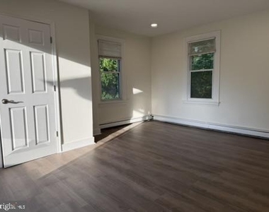 722 Hilltown Pike - Photo Thumbnail 8