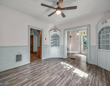 121 W Oakland Avenue - Photo Thumbnail 15