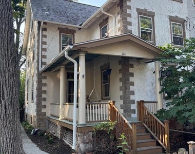 121 W Oakland Avenue - Photo Thumbnail 8