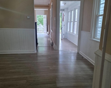 104 Thompson Street - Photo Thumbnail 5