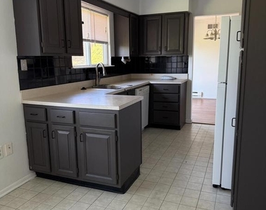 492 Delair Road - Photo Thumbnail 6