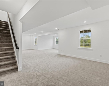 21 William Boyer Drive - Photo Thumbnail 30