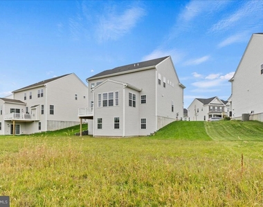 21 William Boyer Drive - Photo Thumbnail 39