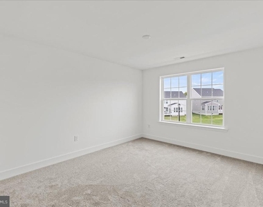 21 William Boyer Drive - Photo Thumbnail 17