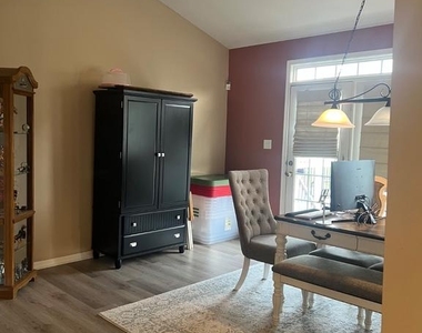74 Colts Neck Drive - Photo Thumbnail 2