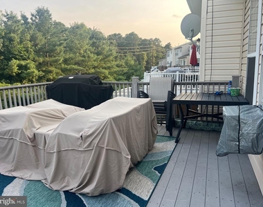74 Colts Neck Drive - Photo Thumbnail 4