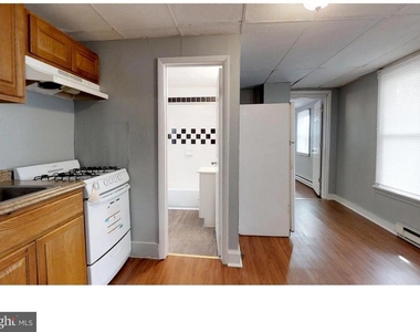 27 Pine Street - Photo Thumbnail 4