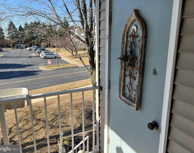 205 Sweetwater Drive - Photo Thumbnail 22