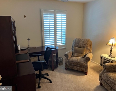 205 Sweetwater Drive - Photo Thumbnail 13