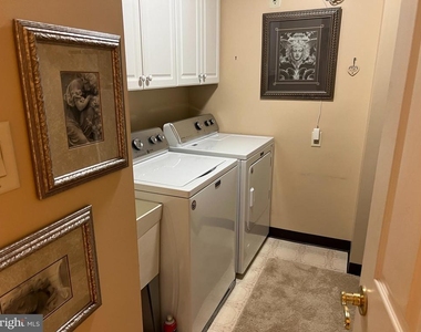205 Sweetwater Drive - Photo Thumbnail 15
