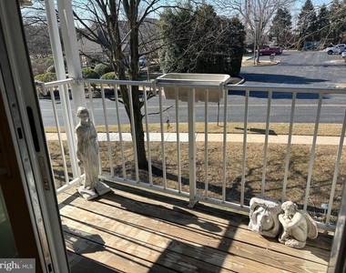 205 Sweetwater Drive - Photo Thumbnail 21