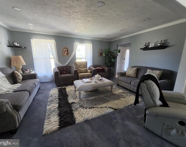 504 Parliament Road - Photo Thumbnail 15