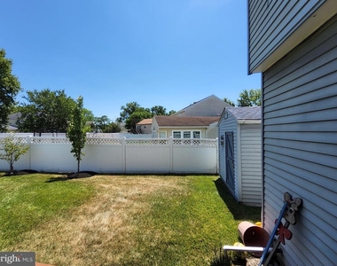 504 Parliament Road - Photo Thumbnail 26