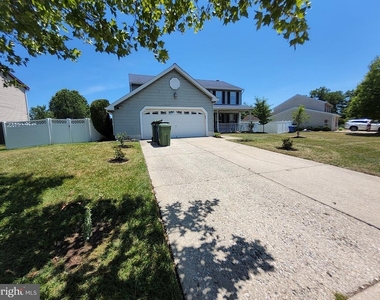 504 Parliament Road - Photo Thumbnail 27