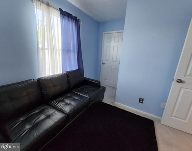 504 Parliament Road - Photo Thumbnail 19