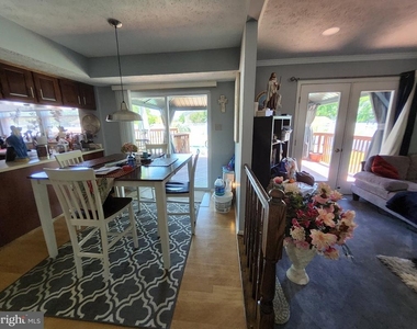 504 Parliament Road - Photo Thumbnail 11