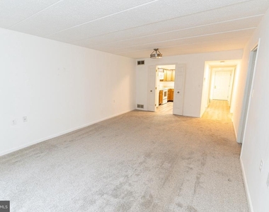 227 Canal Park Drive - Photo Thumbnail 17