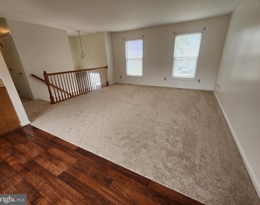 1048 Kasinof Avenue - Photo Thumbnail 7
