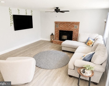 22051 Willis Drive - Photo Thumbnail 1