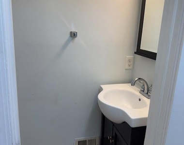 7431 Shady Glen Terrace - Photo Thumbnail 1