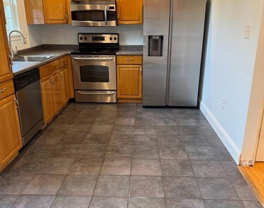 7431 Shady Glen Terrace - Photo Thumbnail 7