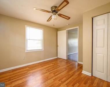 7737 Greymont Street - Photo Thumbnail 12