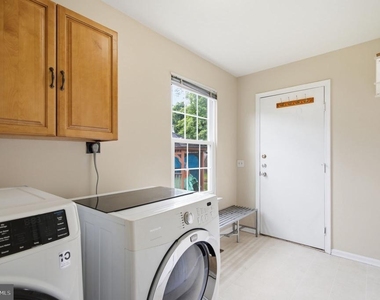 10205 Balsamwood Drive - Photo Thumbnail 13