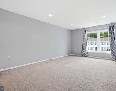 10205 Balsamwood Drive - Photo Thumbnail 16