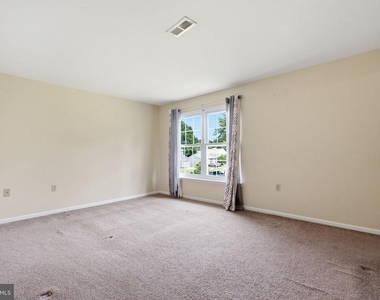 10205 Balsamwood Drive - Photo Thumbnail 25